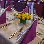 Keller Hotel 3*