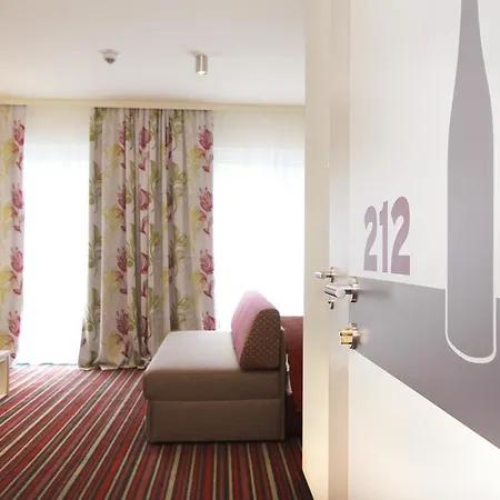 Hotell Keller 3*
