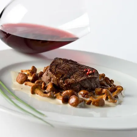 Keller 3* גומפולדסקירשן