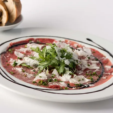 Keller גומפולדסקירשן